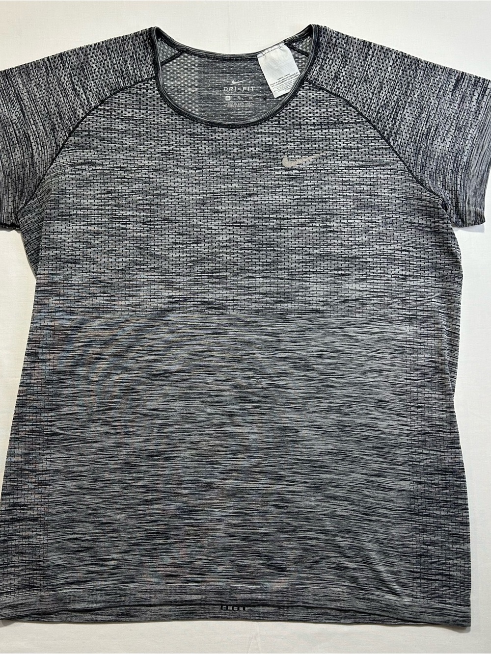 Nike Dri-FIT Knit Running Shirt Womens XL Heather Gray Scoop Neck Short Sleeve